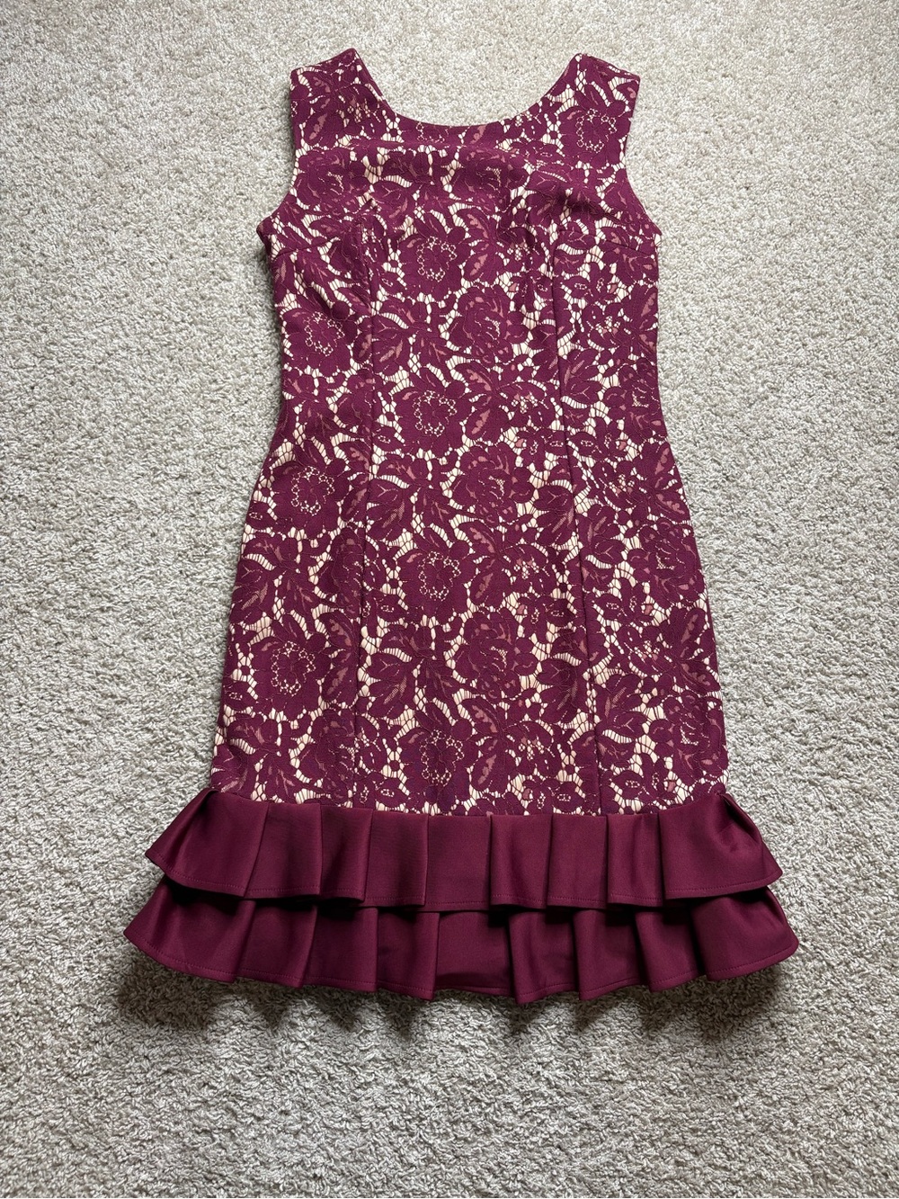 Donna Ricco Body-con Lace Dress